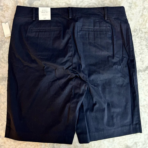 Talbots Perfect Shorts NWT - Picture 4 of 4